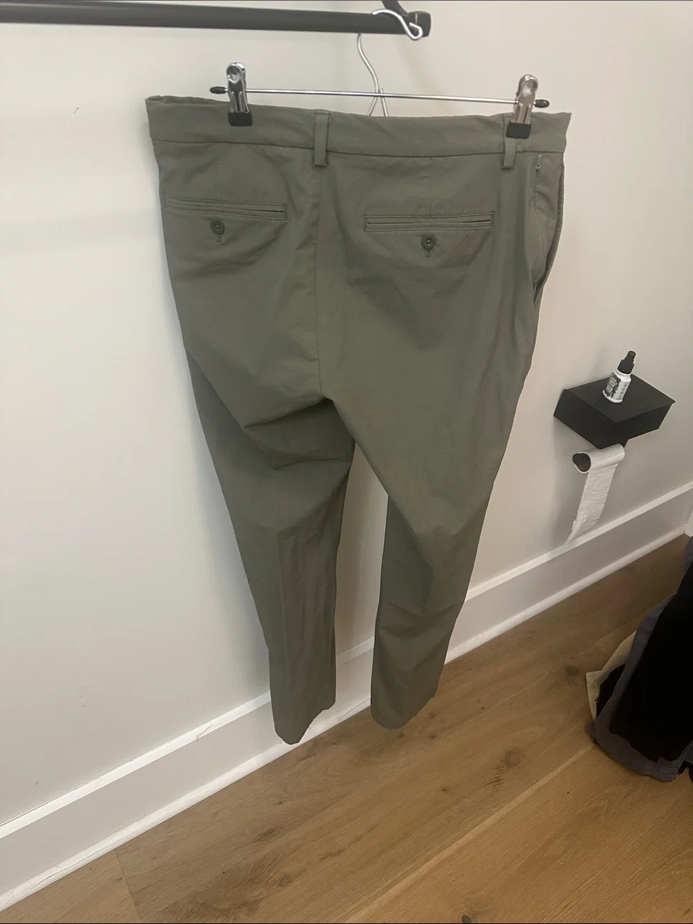 Vineyard Vines classic olive